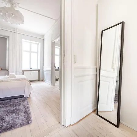 Kattesundet Charm - Historical Center *